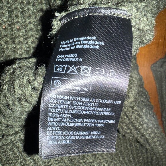 H&M Chunky Knit Waffle Turtleneck Sweater Dark Green - Picture 8 of 8